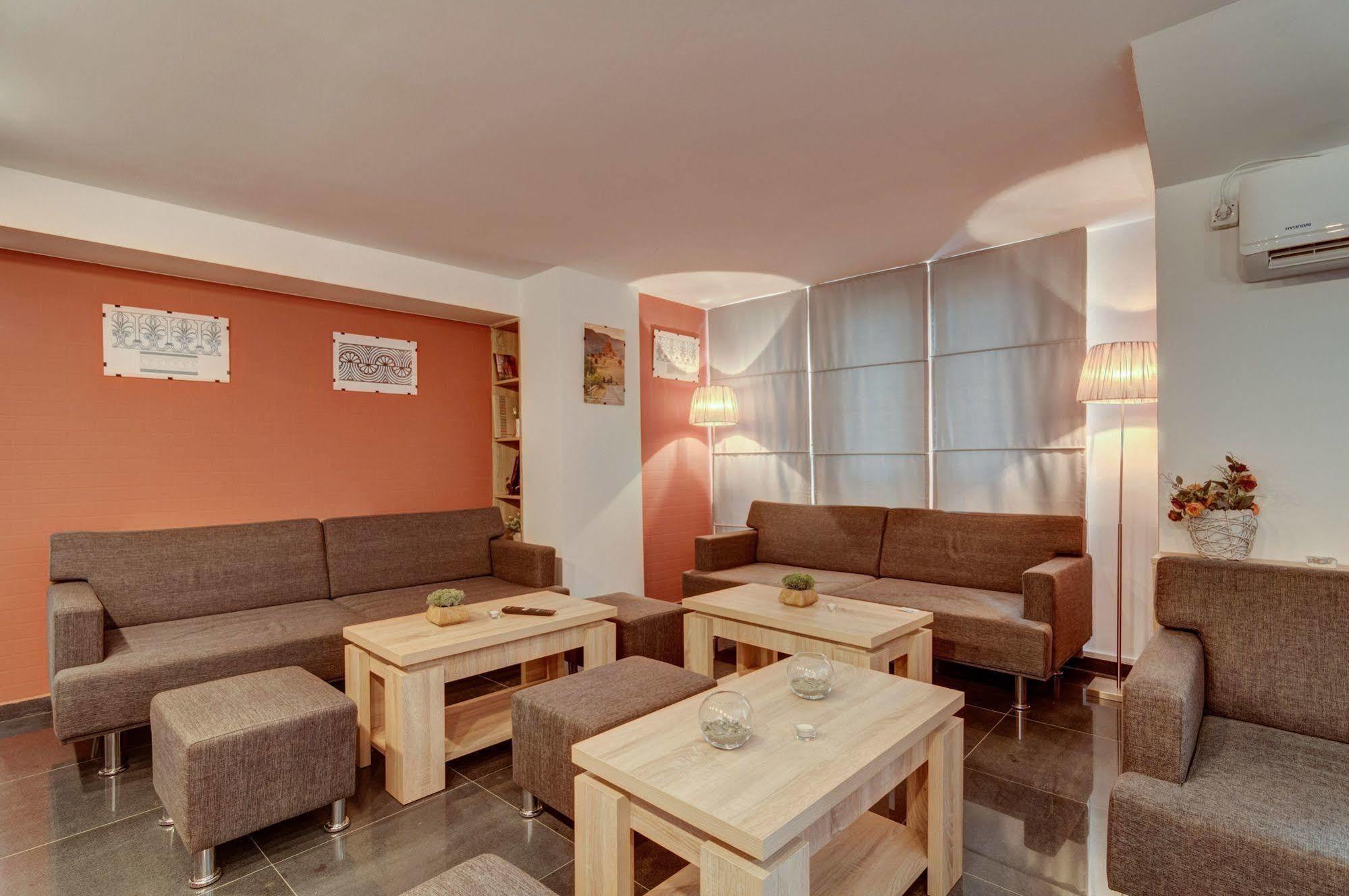 Liva Hotel Tbilisi Eksteriør billede